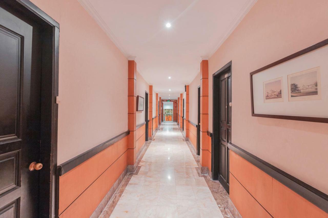 Capital O 534 Sriwijaya Hotel Jakarta Extérieur photo