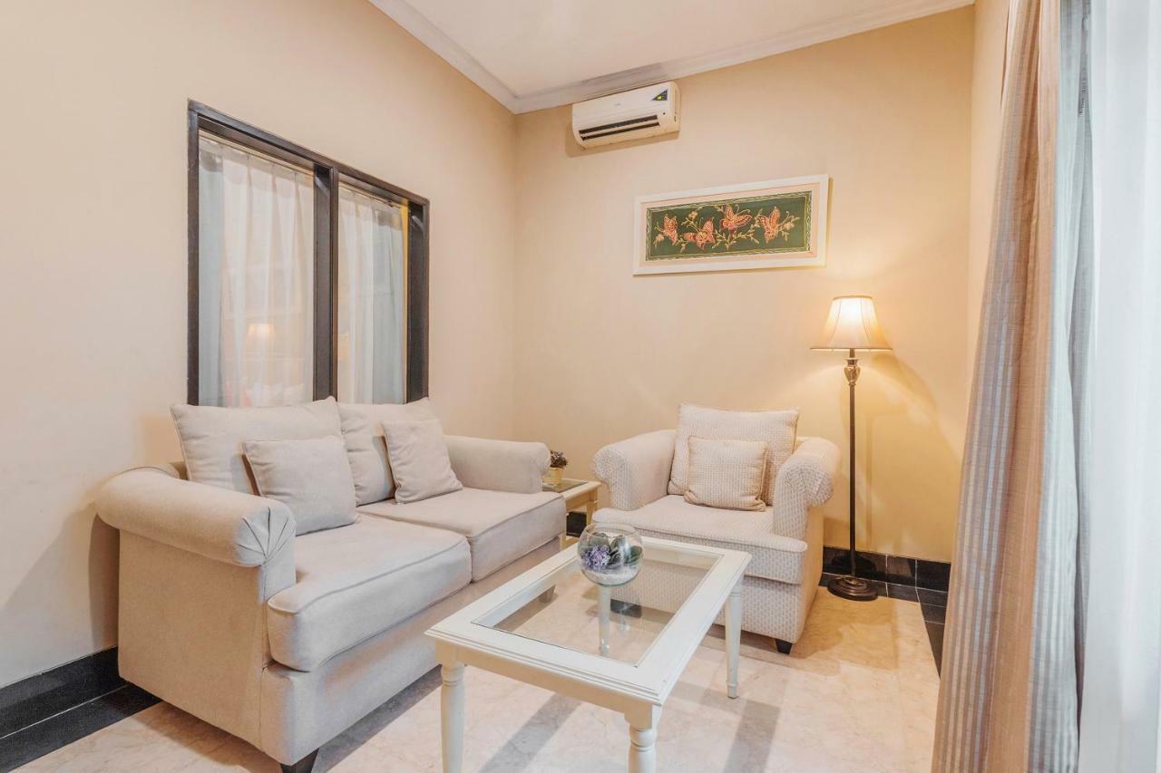 Capital O 534 Sriwijaya Hotel Jakarta Extérieur photo