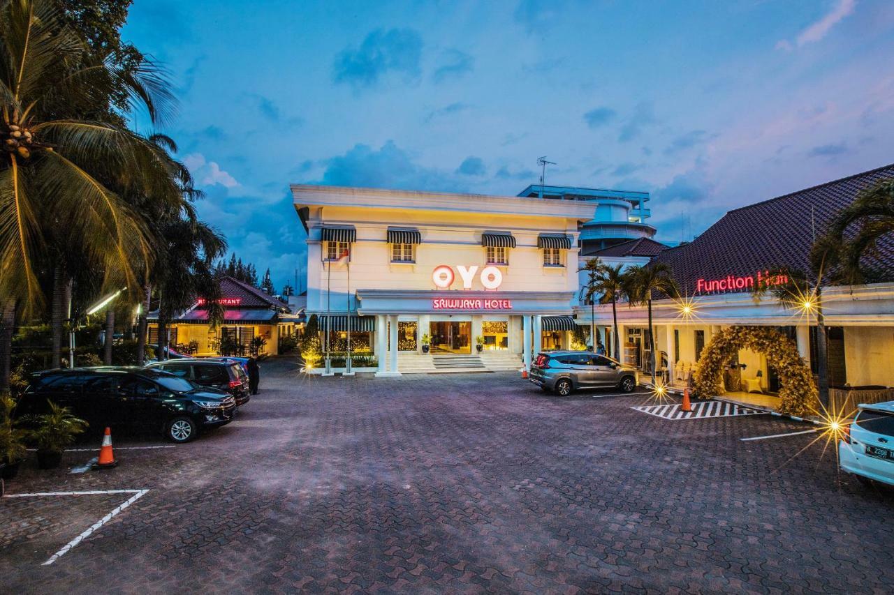 Capital O 534 Sriwijaya Hotel Jakarta Extérieur photo