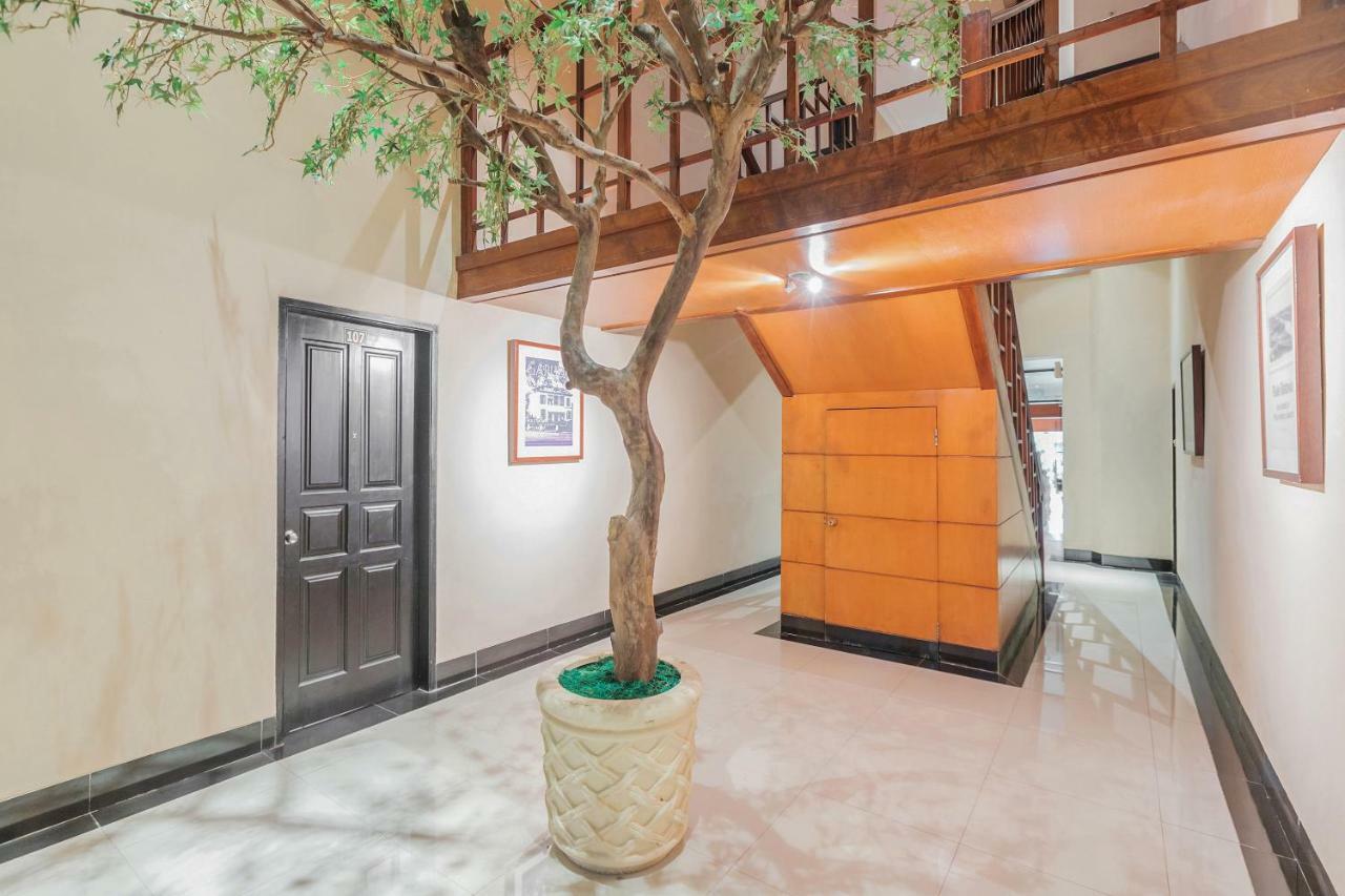Capital O 534 Sriwijaya Hotel Jakarta Extérieur photo